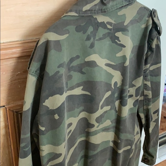 Camo jacket size medium - Picture 4 of 6